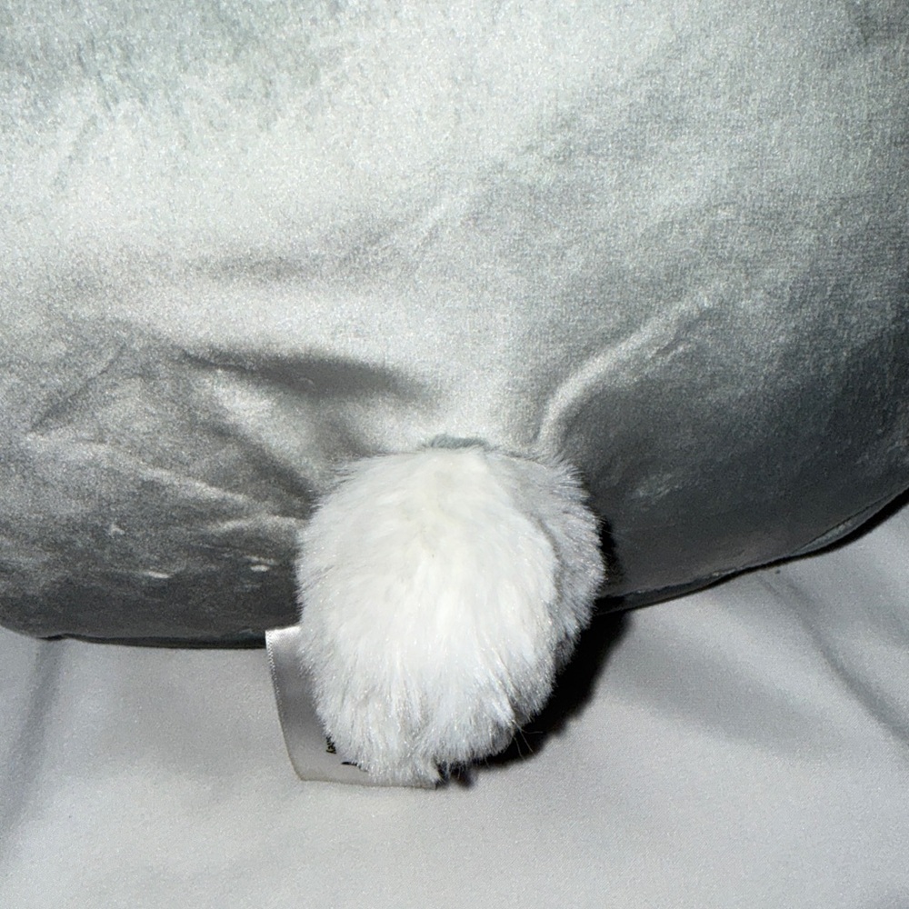 Disney Squishmallows Limited Edition Thumper Easter Bunny - Picture 7 of 7